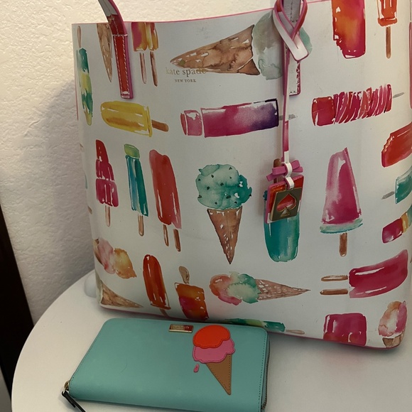 Kate Spade ice cream tote bag with matching wallet - Picture 3 of 6